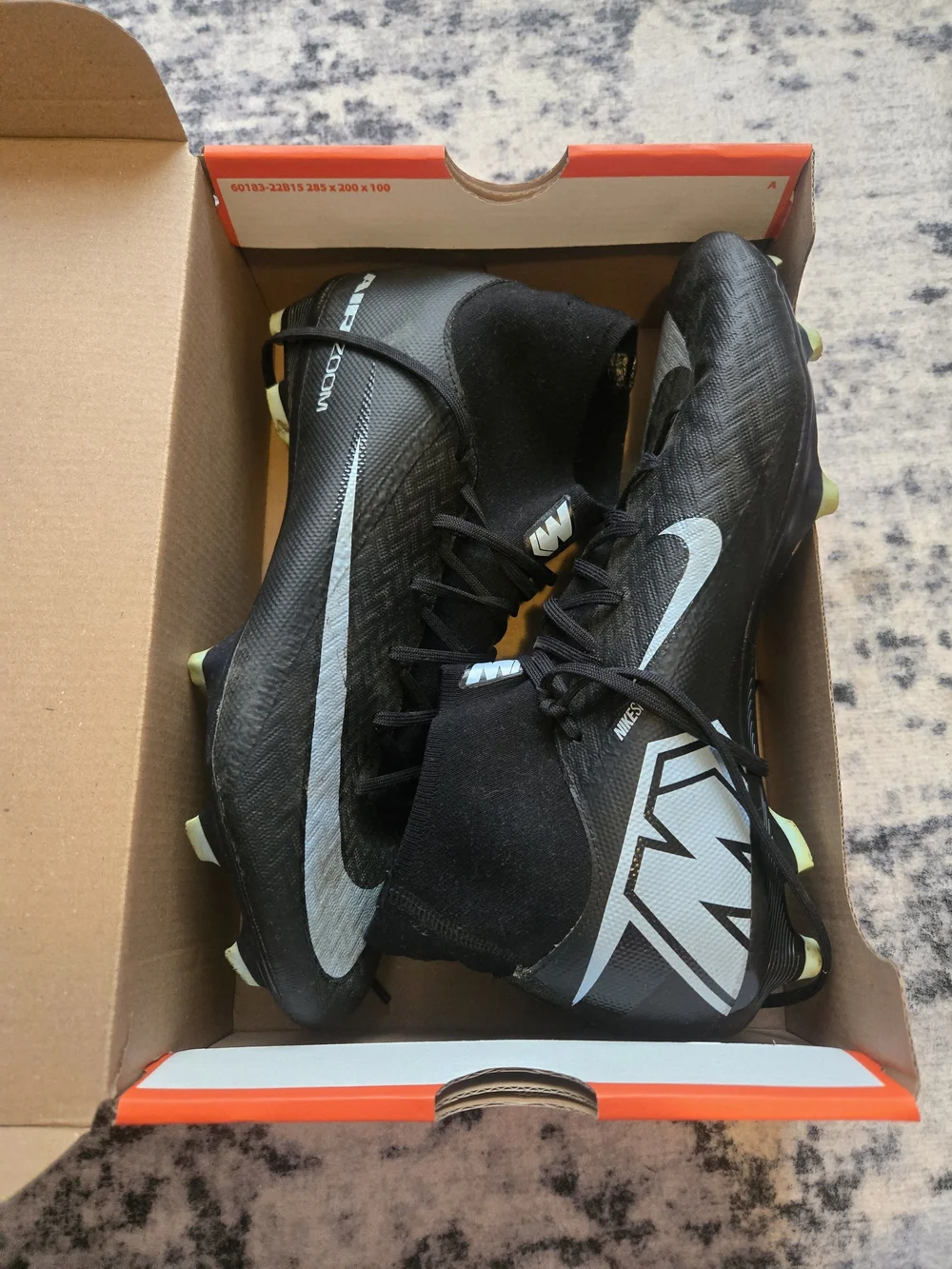 Nike Men’s Black Mercurial Superfly Soccer Cleats